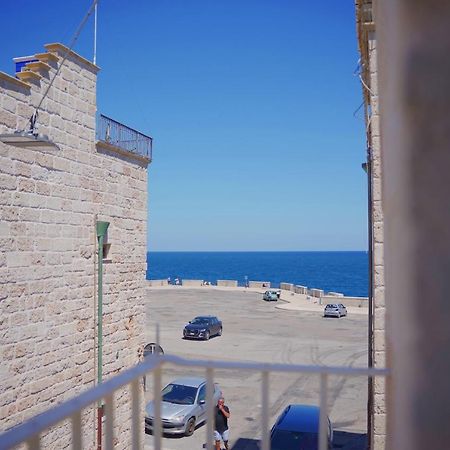 Lore Polignano a Mare Bagian luar foto